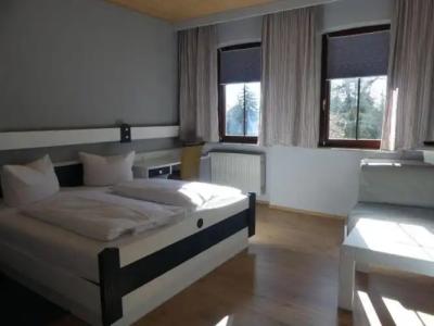 Bayerischer Hof - 42