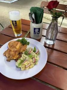 Bayerischer Hof - 11