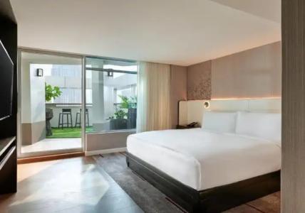 DoubleTree by Hilton Bangkok Ploenchit - SHA Plus Certified - 116