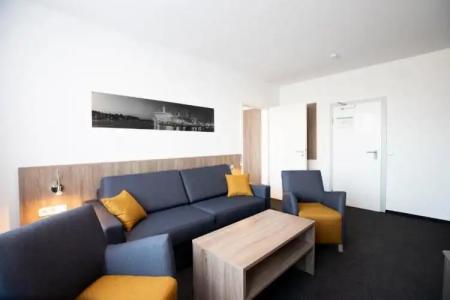 & Gästehaus Rostock Lütten Klein - 32