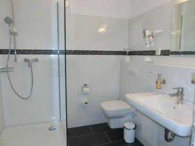 & Gästehaus Rostock Lütten Klein - 6