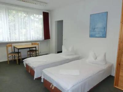 & Gästehaus Rostock Lütten Klein - 1