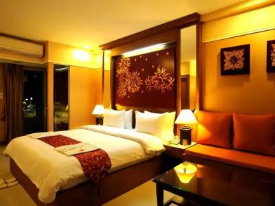 Mariya Boutique At Suvarnabhumi Airport - 5