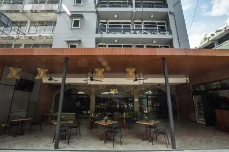 Maxim's Inn - 13