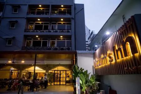 Maxim's Inn - 0