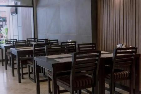 Maxim's Inn - 12
