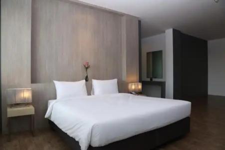 Miracle Suvarnabhumi Airport - 8