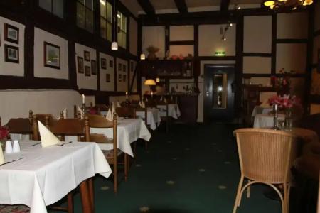 Zur Goldenen Sonne - 12