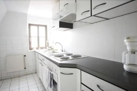 Zur Goldenen Sonne - 16