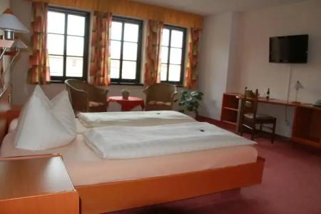 Zur Goldenen Sonne - 5