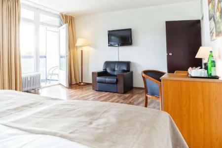 Plöner See by Tulip Inn - 45