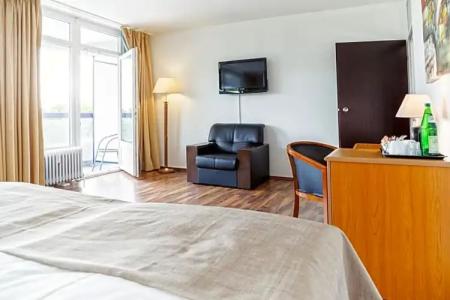 Plöner See by Tulip Inn - 25