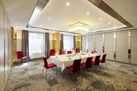 Best Western Plus Arosa - 33