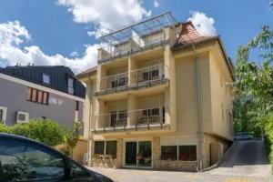 BALATONAIR Vendégház Guest house, Balatonfured
