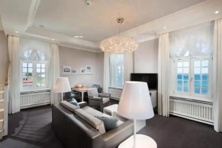 Travel Charme Kurhaus Binz - 2