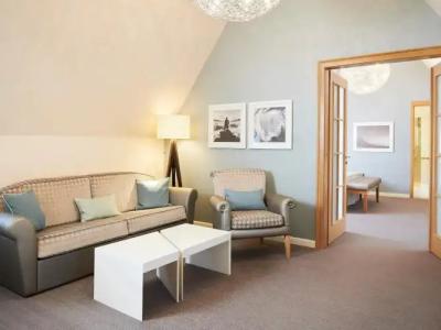 Travel Charme Kurhaus Binz - 43