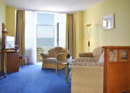 Arkona Strandhotel - 1