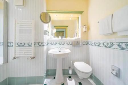 Rugard Thermal Strandhotel - 87