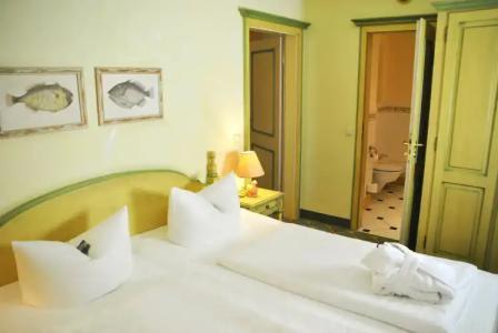 Rugard Thermal Strandhotel - 40