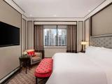 2 Bedrooms Family Club Lounge Access Suite