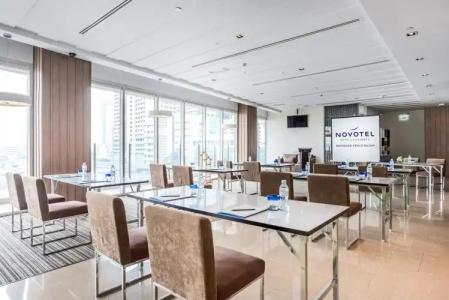 Novotel Bangkok Silom Road - 12