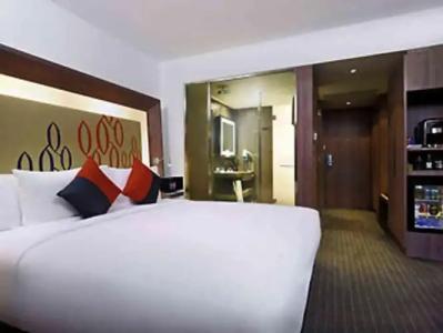 Novotel Bangkok Silom Road - 3