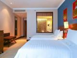 Double room with pool view