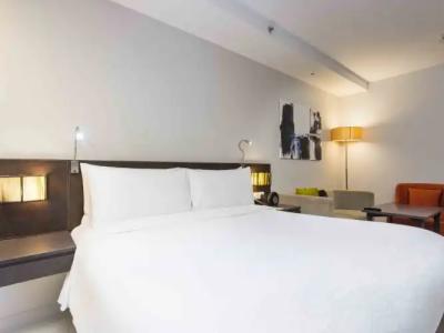Maitria Sukhumvit 18 Bangkok – A Chatrium Collection - 30