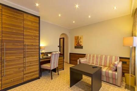 Wittelsbacher Hof - 49