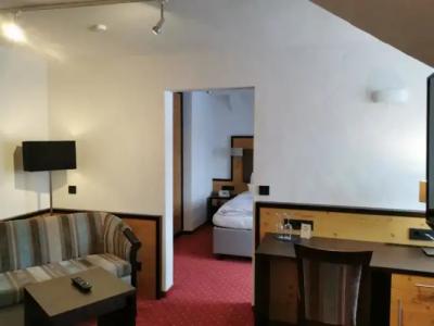 Wittelsbacher Hof - 38