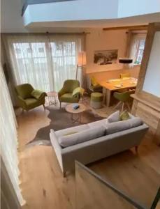 Bayerischer Hof - 183