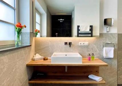 Bayerischer Hof - 30