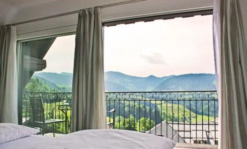 Bayerischer Hof - 114