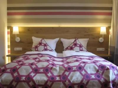 Goldener Adler Oberried - & Appartements - 94