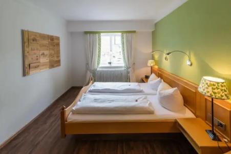 Goldener Adler Oberried - & Appartements - 91