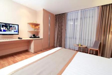 Petals Inn - 70