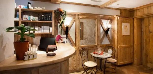 Feuriger Tatzlwurm - 20