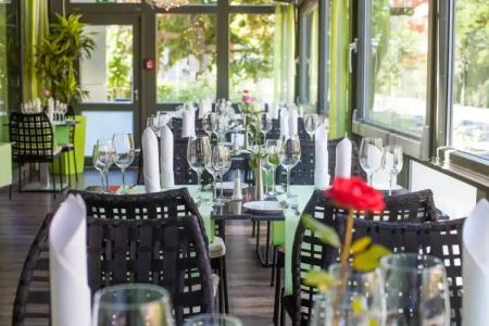 Novina Tillypark - 28