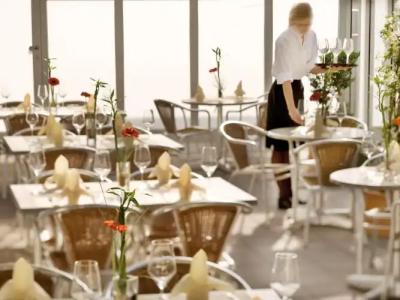 Mövenpick Nürnberg Airport - 13