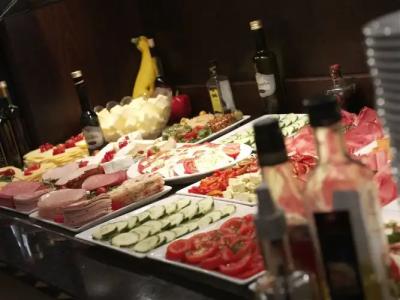 Hotel-Hofbräu am Stadtring - 12