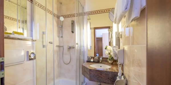 Best Western Schmoeker-Hof - 9