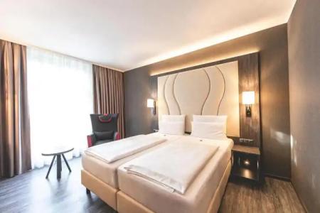 PLAZA Premium ParkNorderstedt - 6