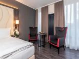 Standard Double room with park view