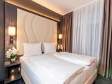 Standard Double room with courtyard view