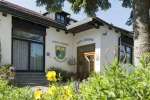 Hotel Dreisonnenberg, Neuschonau
