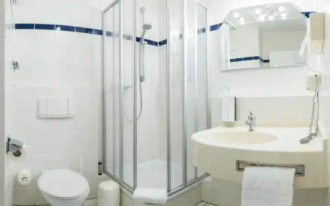 Tulip Inn Frankfurt Airport - 8