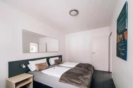 International am Theater - 25