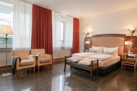 Conti Am Hauptbahnhof - 5