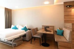 WESTSIDE Hotel, Munchen