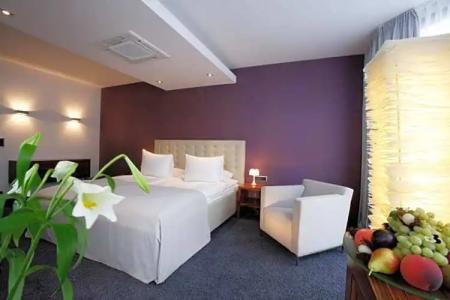 Erzgiesserei Europe - 71